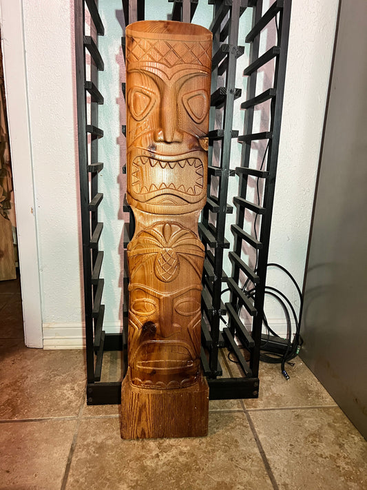 Tiki totem 8